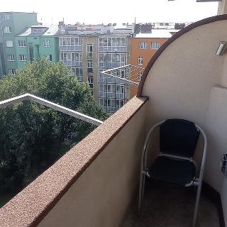 Pronájem bytu 1+kk a garsoniéry 28 m² Brno, Zahradníkova