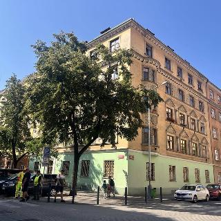 Prodej bytu 2+kk 46 m² Praha