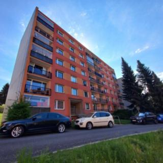 Prodej bytu 3+1 65 m² Liberec VI-Rochlice, Na Jezírku