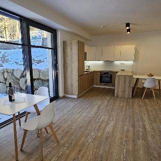 Prodej bytu 2+kk 87 m² Bedřichov