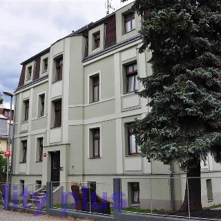 Pronájem bytu 1+kk a garsoniéry 27 m² Liberec, Sládkova