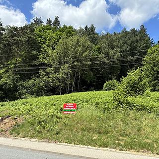 Prodej stavební parcely 3691 m&sup2; Mníšek