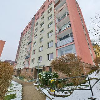 Pronájem bytu 2+1 64 m² Ústí nad Labem, Jeseninova