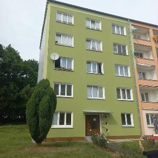 Prodej bytu 3+1 74 m² Hroznětín, Sídliště