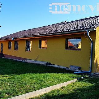 Prodej rodinného domu 198 m&sup2; Jesenice