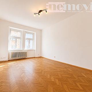 Prodej bytu 3+1 80 m&sup2; Praha