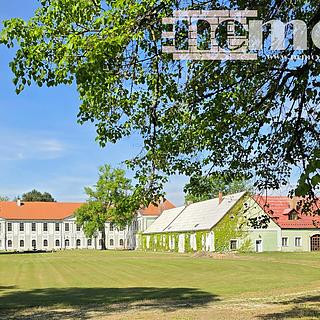 Prodej historického objektu 11429 m&sup2; Hatín