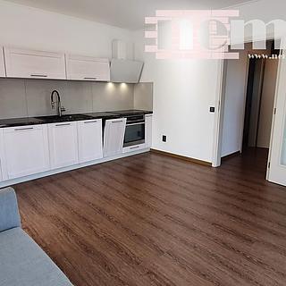 Pronájem bytu 2+kk 55 m&sup2; Okrouhlo