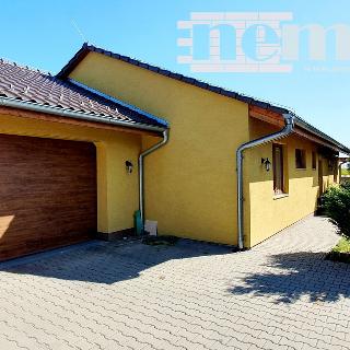 Prodej rodinného domu 198 m² Jesenice