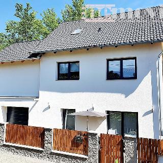 Prodej rodinného domu 239 m² Všestary, Říčanská