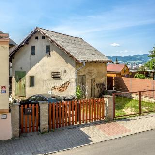 Prodej rodinného domu 100 m² Děčín, Riegrova