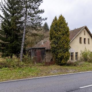 Prodej rodinného domu 215 m² Hrádek