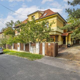 Prodej rodinného domu 210 m² Praha, Klánova