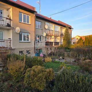 Prodej bytu 3+1 90 m² Hluboš