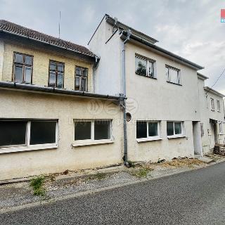 Prodej výrobního objektu 540 m² Polešovice