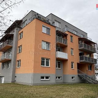 Prodej bytu 3+kk 74 m² Pardubice, Dubová