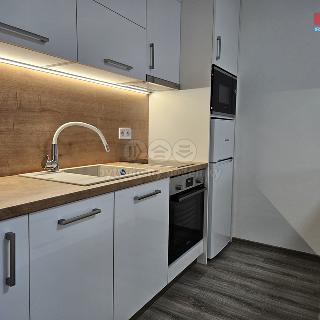 Pronájem bytu 1+kk a garsoniéry 33 m² Olomouc, Frištenského