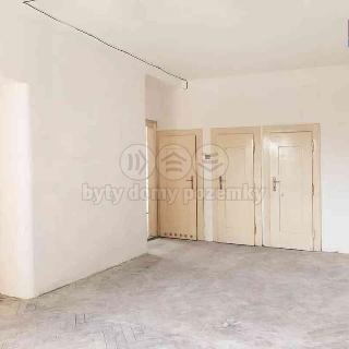 Prodej bytu 2+kk 54 m² Praha, <![CDATA[ Myslbekova ]]>