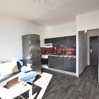 Pronájem bytu 2+kk 39 m² Jablonec nad Nisou, Spojovací