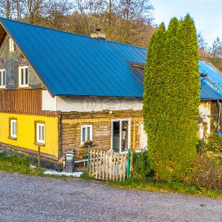 Prodej rodinného domu 1 525 m² Křižany