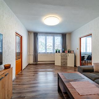 Prodej bytu 2+1 54 m² Kladruby, Stříbrská