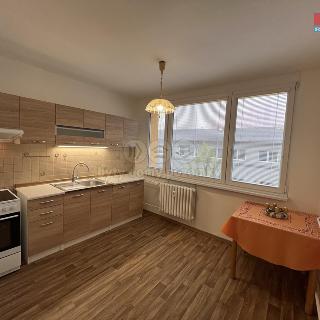 Pronájem bytu 1+1 44 m² Kralupy nad Vltavou, sídl. Hůrka