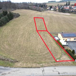 Prodej stavební parcely 1 295 m² Zalužany