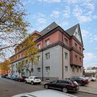 Prodej bytu 2+kk 79 m² Chomutov, Čechova