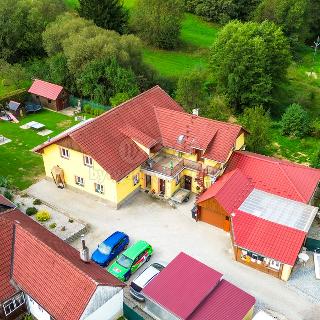 Prodej rodinného domu 288 m² Strmilov, Kunžatecká