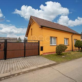 Pronájem rodinného domu 90 m² Skorkov