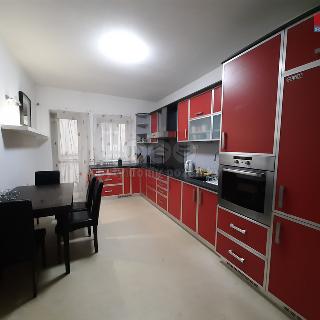 Pronájem bytu 2+1 78 m² Olomouc, Komenského