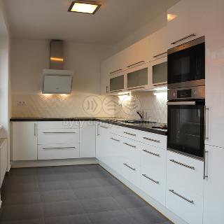 Pronájem bytu 3+1 84 m² Poděbrady