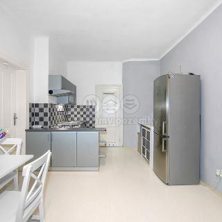 Prodej bytu 2+kk 45 m² Plzeň, Vrchlického