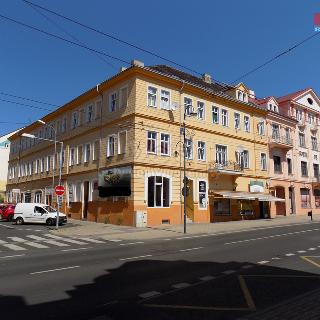 Pronájem bytu 1+kk a garsoniéry 30 m² Teplice, U nádraží