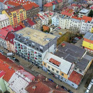 Pronájem garáže 12 m² Plzeň, Jablonského