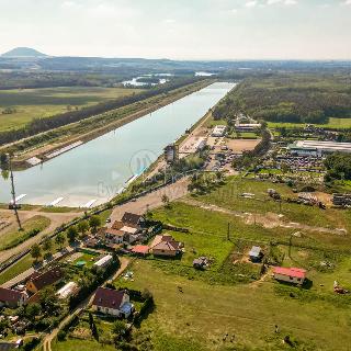 Prodej stavební parcely Račice