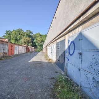 Prodej garáže 19 m² Ostrava, Martinovská