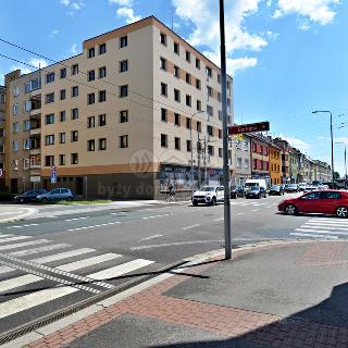 Pronájem bytu 1+kk a garsoniéry 34 m² Pardubice, Devotyho