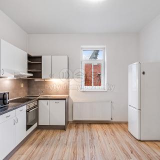 Prodej bytu 2+1 65 m² Ústí nad Labem, Varšavská