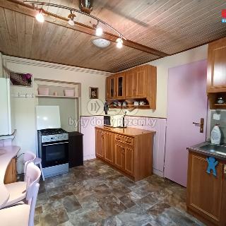 Pronájem bytu 2+1 50 m² Dolany