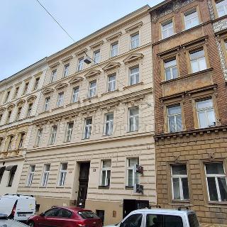 Pronájem bytu 2+1 65 m² Praha