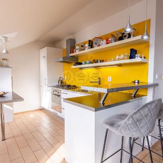 Prodej bytu 3+kk 92 m² Opava, Olomoucká