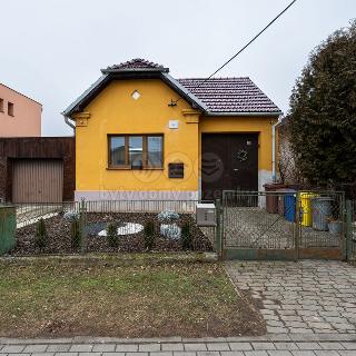 Prodej rodinného domu 108 m² Hodonice, Školní