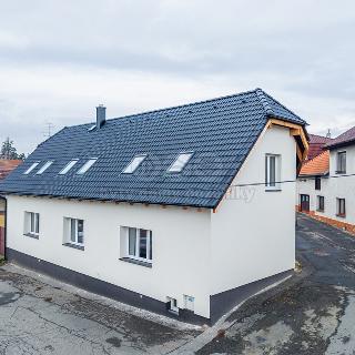 Prodej rodinného domu 196 m² Sedlčany, Nademlýnská