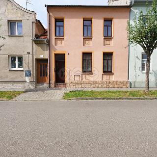 Prodej rodinného domu 105 m² Prostějov, Máchova