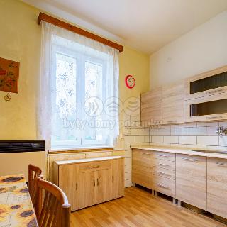 Prodej bytu 2+1 43 m² Aš, Vysoká