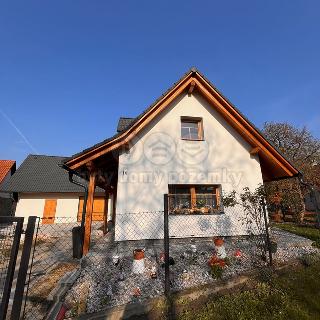 Pronájem rodinného domu 85 m² Dolní Stakory