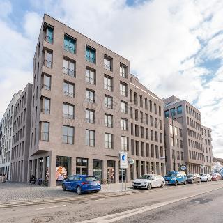 Pronájem bytu 2+kk 55 m² Praha, Vackové