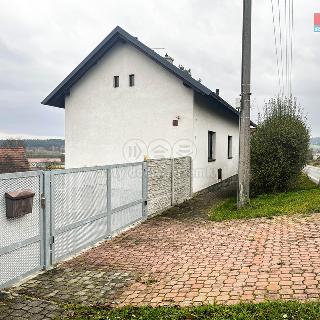 Pronájem rodinného domu 273 m² Třemošná, Americká