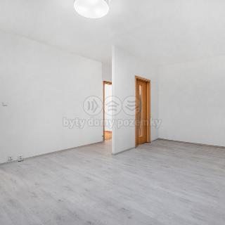 Pronájem bytu 1+1 39 m² Liberec, Borový vrch